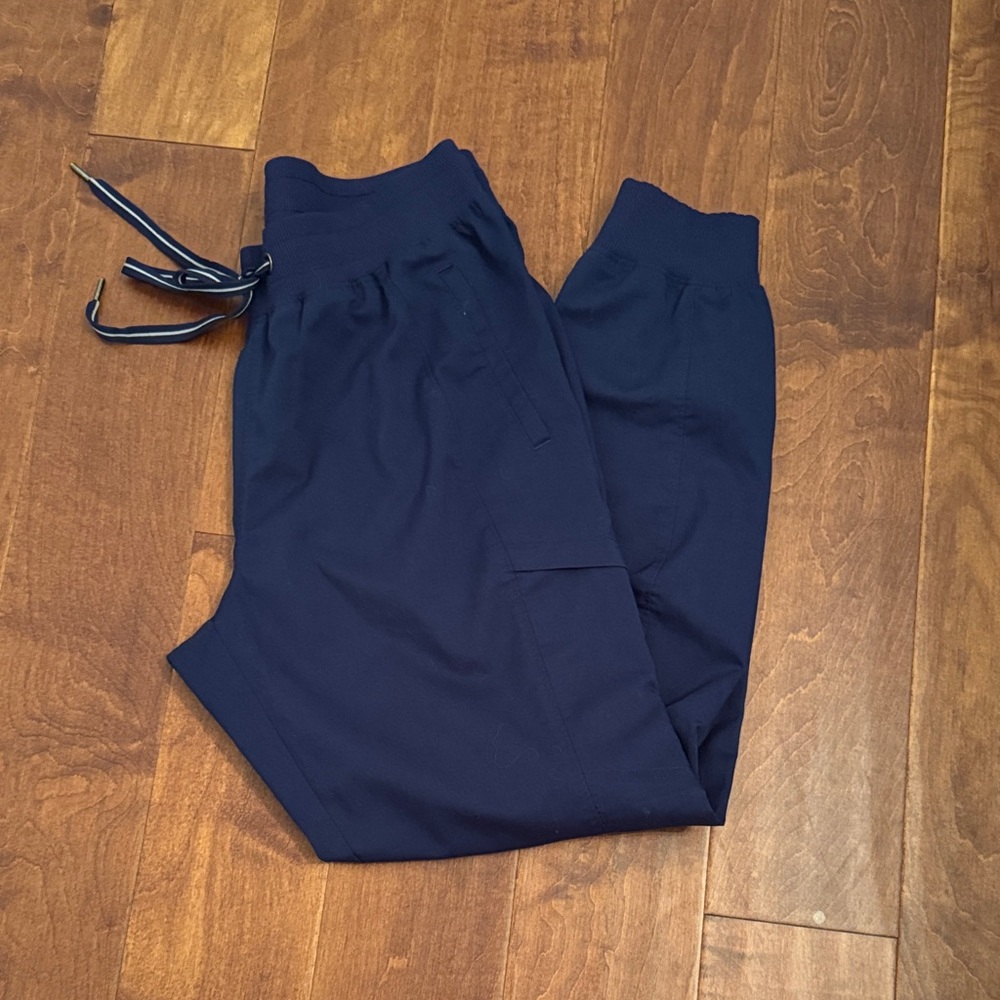 healing hands Navy jogger scrubs